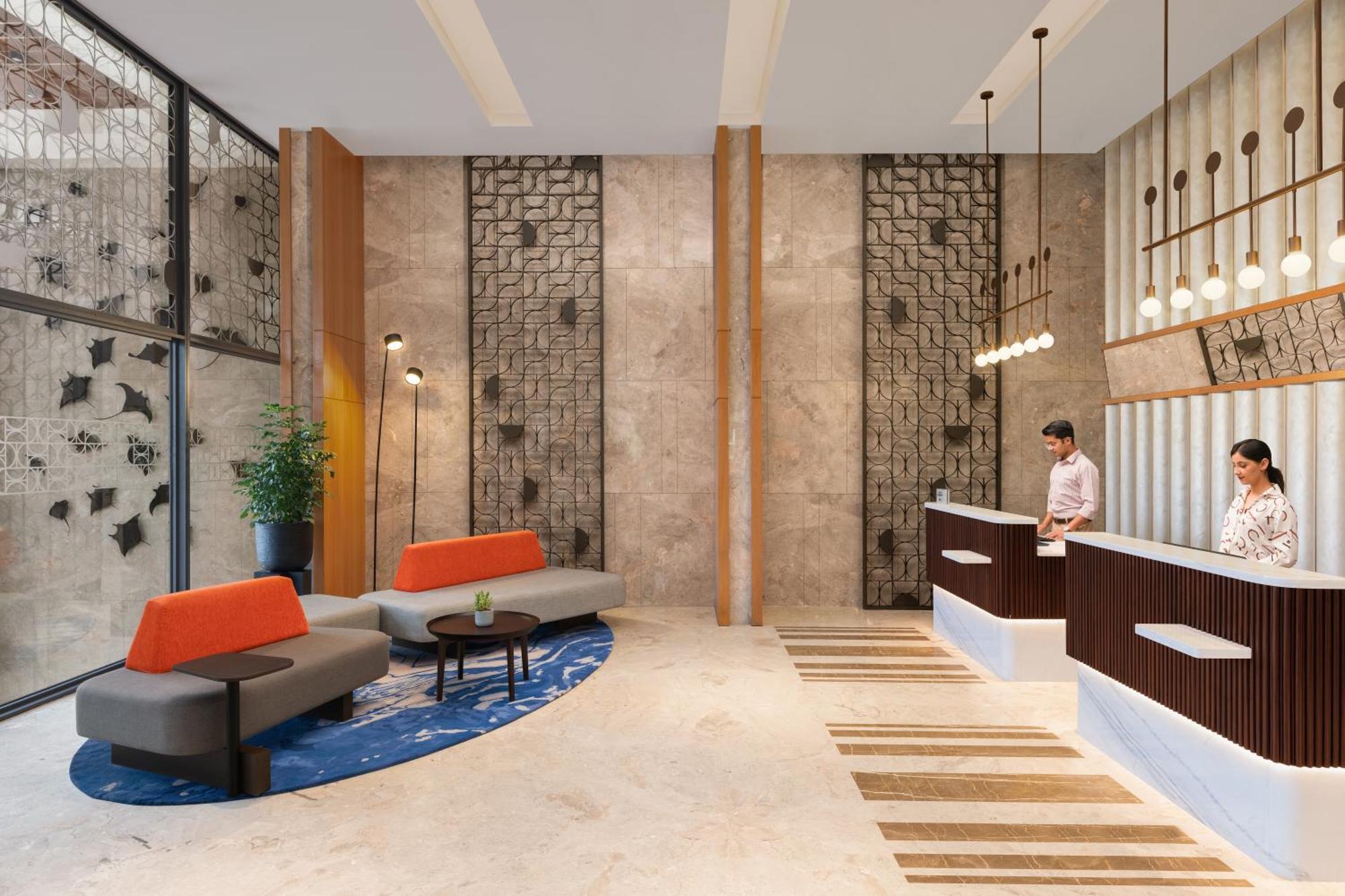 Courtyard By Marriott Goa Colva Hotel Exterior photo