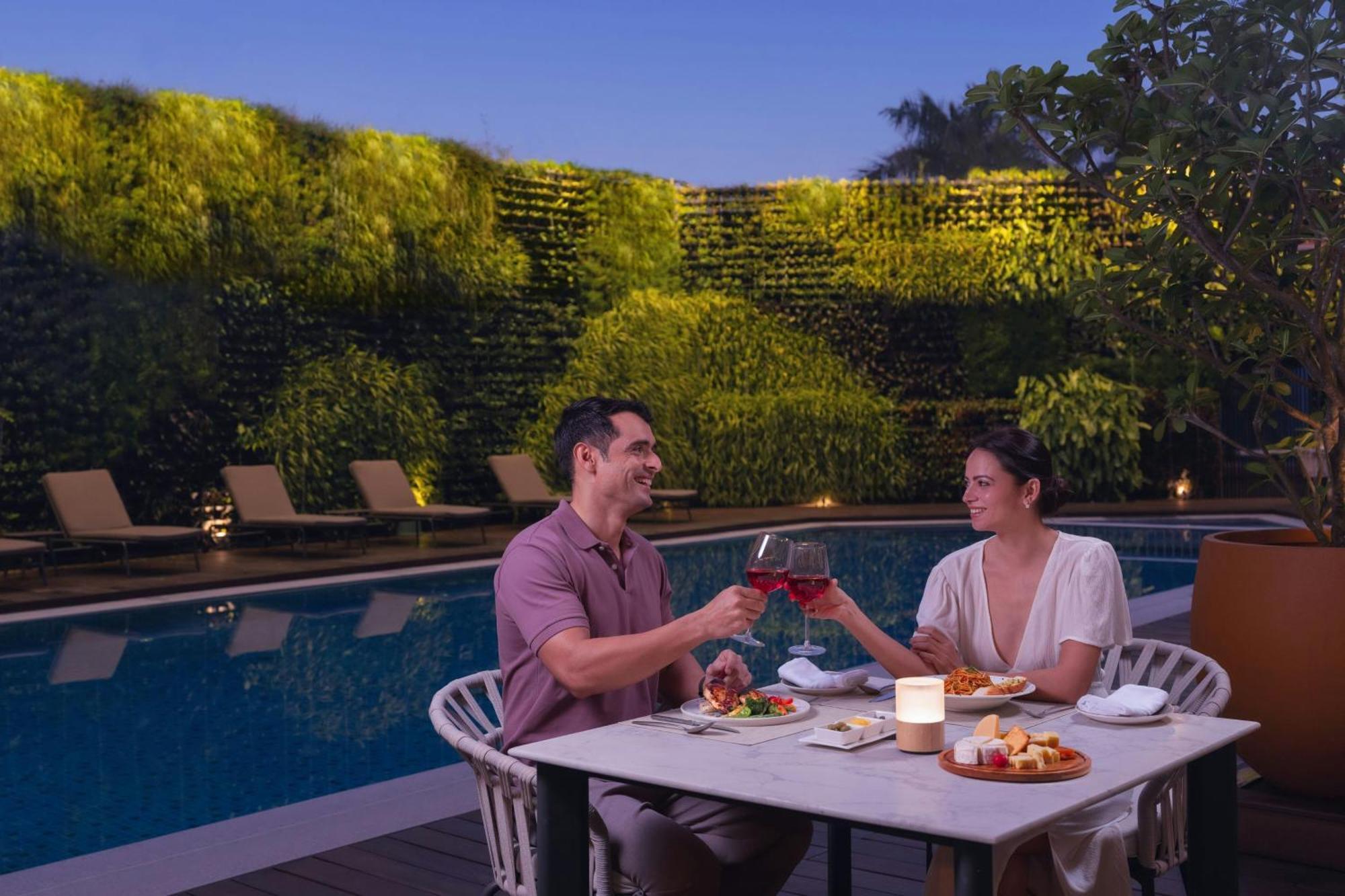 Courtyard By Marriott Goa Colva Hotel Exterior photo